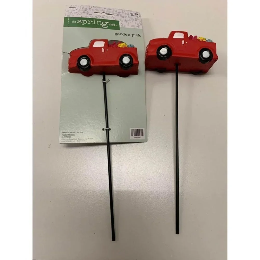 NEW Rustic Red Pickup Truck Garden Picks 2 Pieces Retro Flowers Farm Home Decor